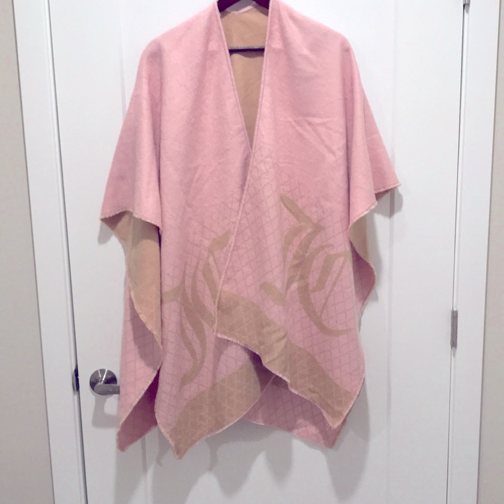 Pink tan wrap blanket